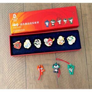 Beijing Olympics 2008 Fuwa Mascots Pin Box Set Of 6 Plus 3 Mascot Charms